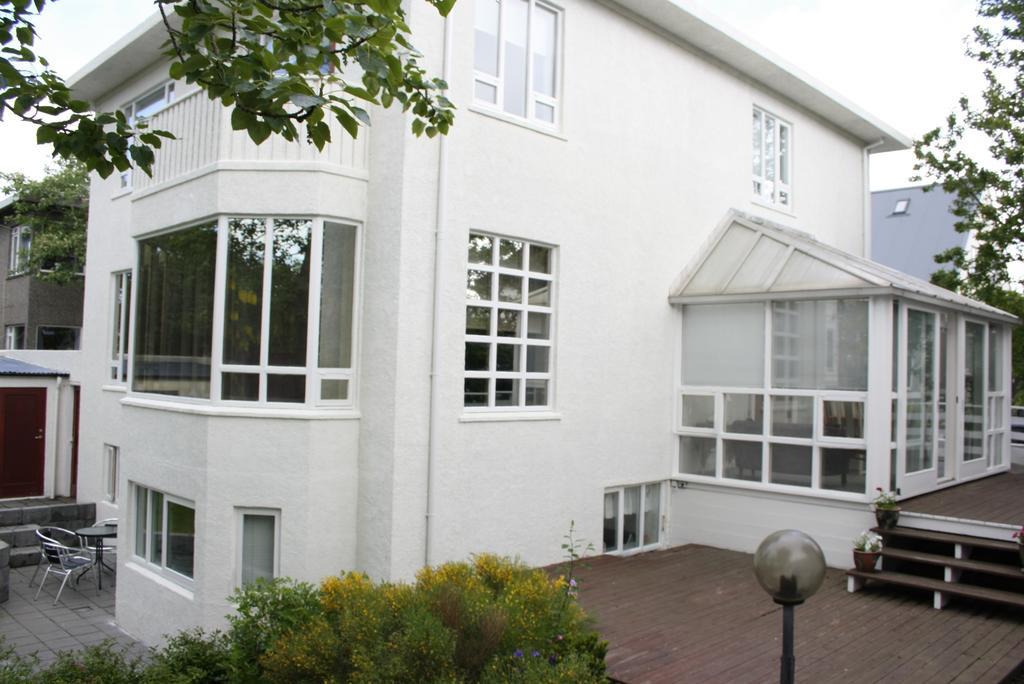 Baldursbra Guesthouse Tjarnargata Reykjavik Exterior photo
